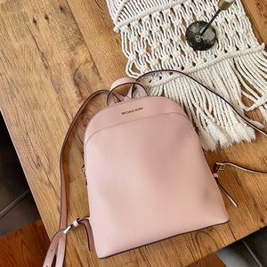 Michael Kors, blush pink backpack